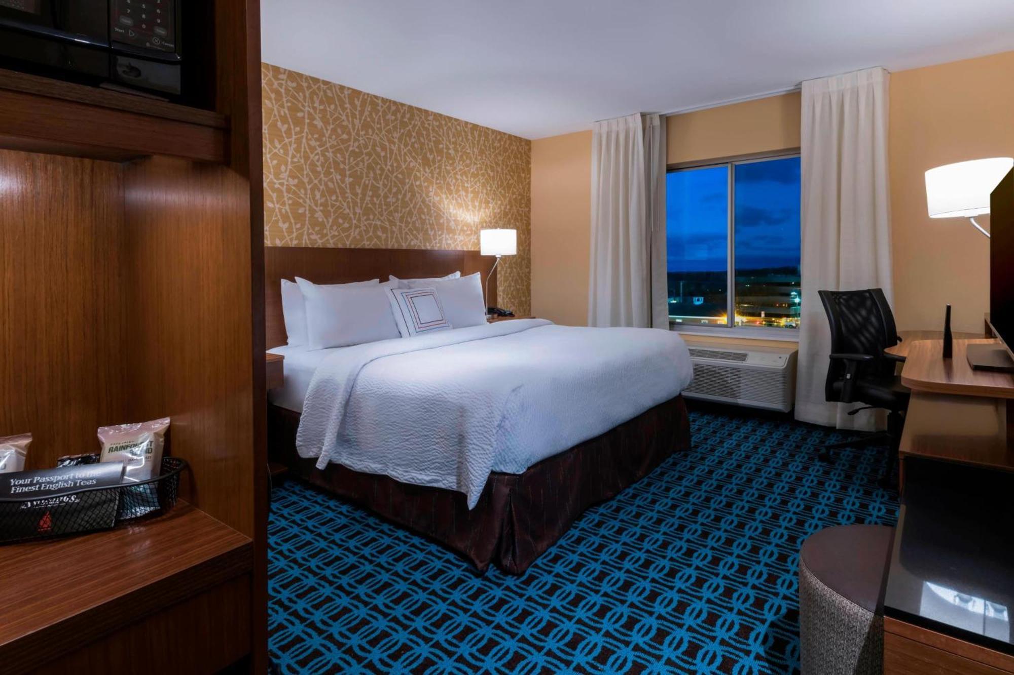Fairfield Inn & Suites By Marriott Boston Marlborough/Apex Center מראה חיצוני תמונה