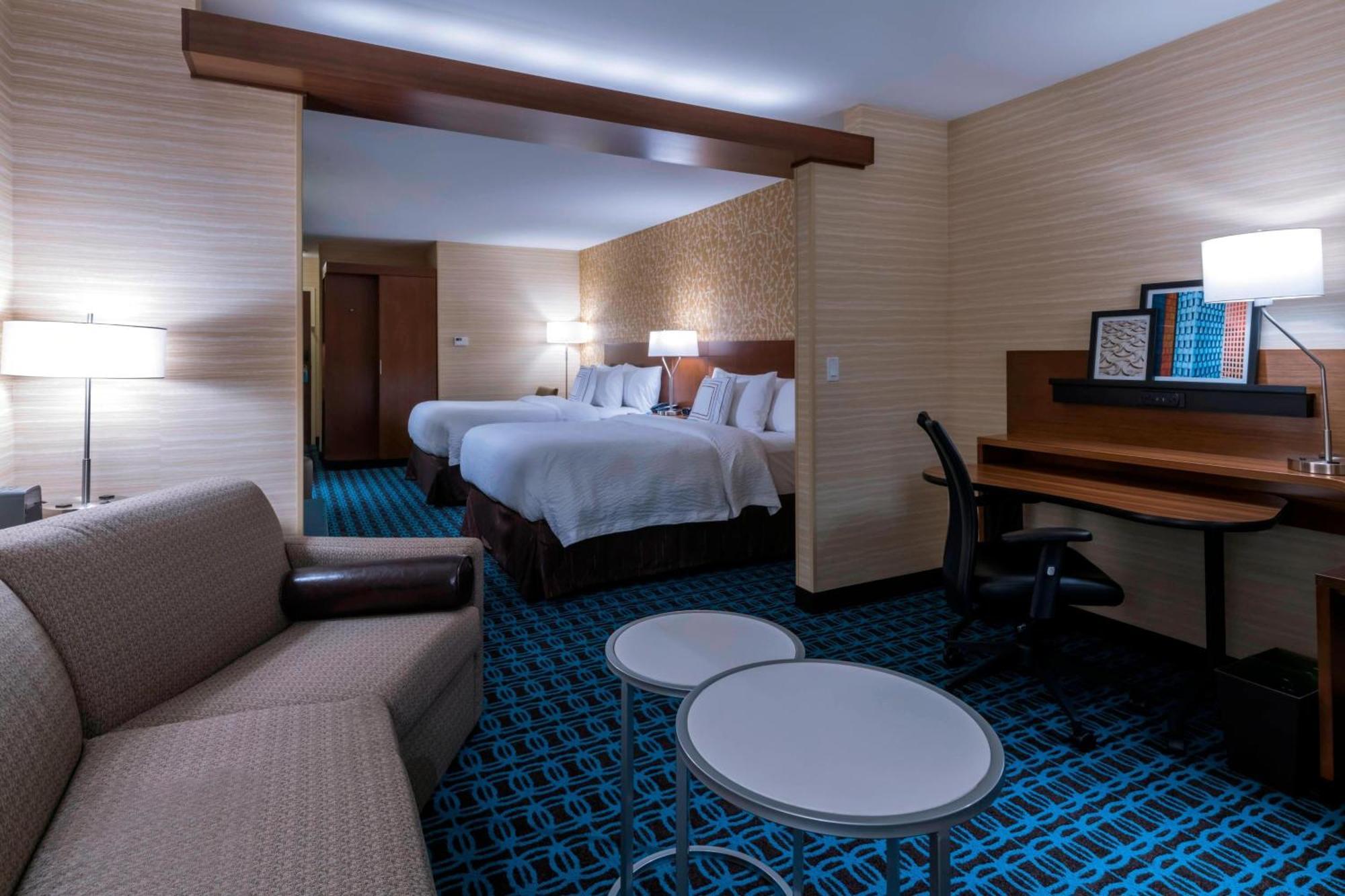 Fairfield Inn & Suites By Marriott Boston Marlborough/Apex Center מראה חיצוני תמונה