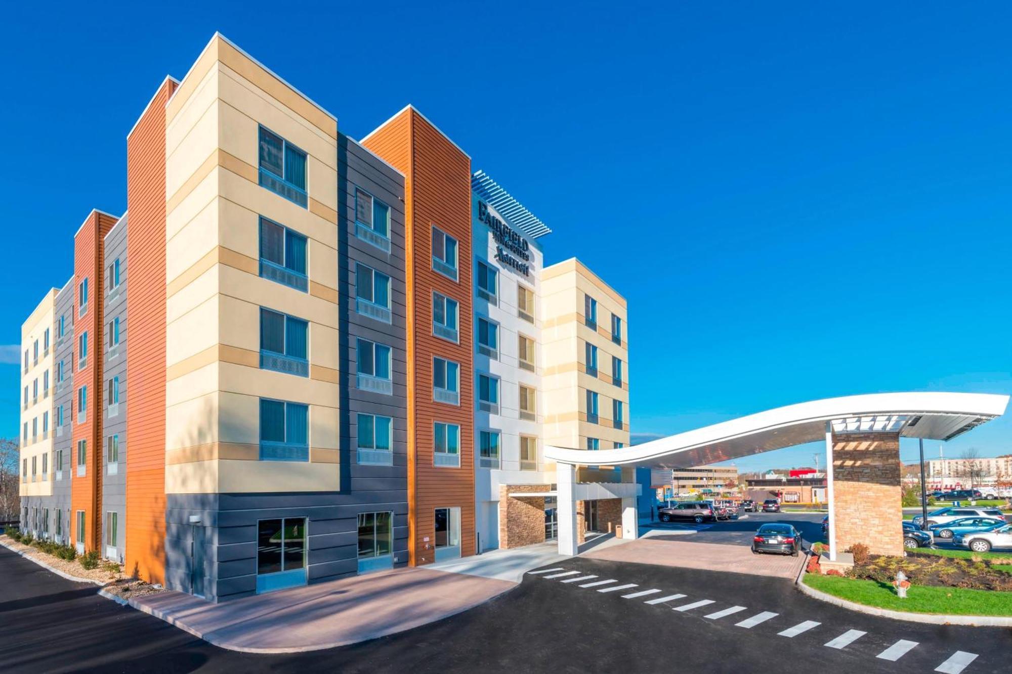 Fairfield Inn & Suites By Marriott Boston Marlborough/Apex Center מראה חיצוני תמונה